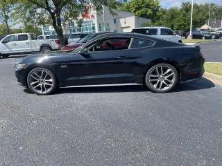 Ford Mustang 2015 GT Premium 2dr Fastback