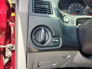 Ford Focus 2006 ZX5 S 4dr Hatchback
