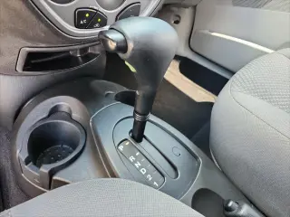Ford Focus 2006 ZX5 S 4dr Hatchback