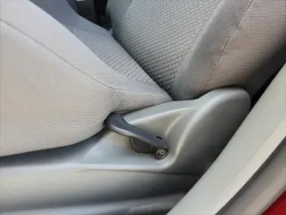 Ford Focus 2006 ZX5 S 4dr Hatchback