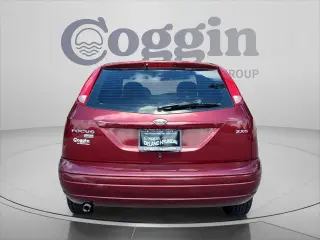 Ford Focus 2006 ZX5 S 4dr Hatchback