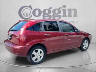 Ford Focus 2006 ZX5 S 4dr Hatchback