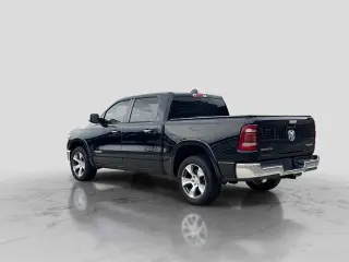Ram 1500 2019 4x4 Laramie 4dr Crew Cab 5.6 ft. SB Pickup