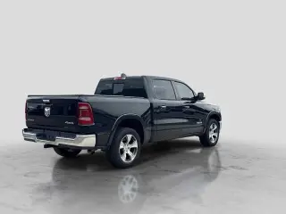 Ram 1500 2019 4x4 Laramie 4dr Crew Cab 5.6 ft. SB Pickup