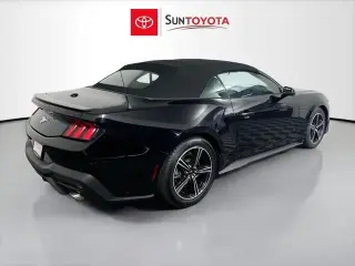 Ford Mustang 2024 EcoBoost descapotable de 2 puertas