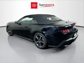 Ford Mustang 2024 EcoBoost descapotable de 2 puertas