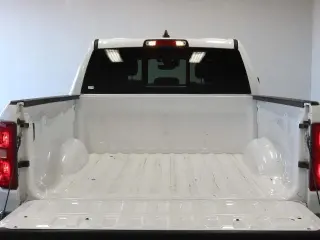 Ram 1500 2025 4x4 Big Horn Cabina de Tripulación 4 Puertas Cajón de Carga de 5.6 pies Pick-up