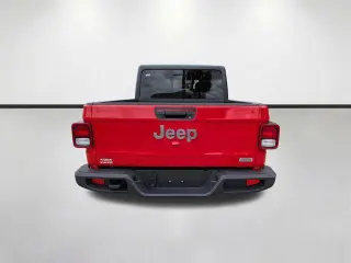 Jeep Gladiator 2022 4x4 Overland 4dr Crew Cab 5.0 ft. SB