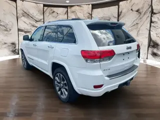 Jeep Grand Cherokee 2017 4x4 Overland 4dr SUV
