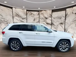 Jeep Grand Cherokee 2017 4x4 Overland 4dr SUV