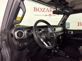 Jeep Wrangler Unlimited 2019 4x4 Sahara 4dr SUV