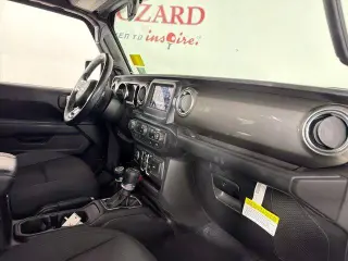 Jeep Wrangler Unlimited 2019 4x4 Sahara 4dr SUV