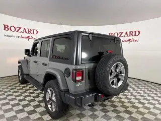 Jeep Wrangler Unlimited 2019 4x4 Sahara 4dr SUV