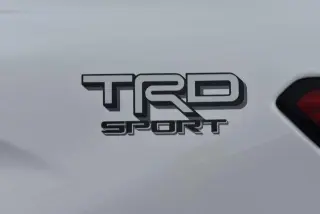 Toyota Tacoma 2024 4x4 TRD Sport 4p Cab Doble 5.0 ft SB 6M