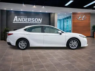 Toyota Camry 2025 LE 4dr Sedan