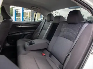 Toyota Camry 2025 LE 4dr Sedan