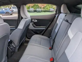 Polestar 2 2024 AWD Long Range Dual Motor 4p Fastback