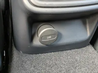 Polestar 2 2024 AWD Long Range Dual Motor 4p Fastback