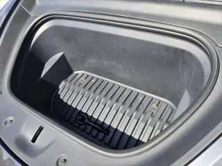 Tesla Modelo Y 2022 AWD Performance 4p Crossover