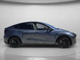 Tesla Modelo Y 2022 AWD Performance 4p Crossover