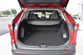 Toyota RAV4 2025 AWD XLE 4dr SUV