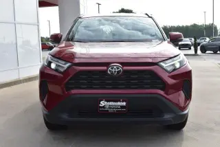 Toyota RAV4 2025 AWD XLE 4dr SUV