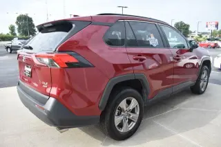 Toyota RAV4 2025 AWD XLE 4dr SUV