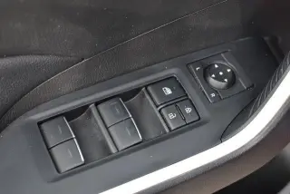 Toyota RAV4 2025 AWD XLE 4dr SUV