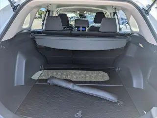 Toyota RAV4 Hybrid 2024 AWD XLE 4dr SUV