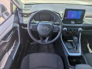 Toyota RAV4 Hybrid 2024 AWD XLE 4dr SUV