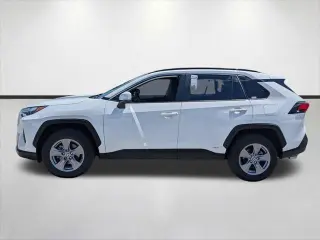 Toyota RAV4 Hybrid 2024 AWD XLE 4dr SUV