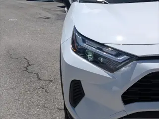 Toyota RAV4 Hybrid 2024 AWD XLE 4dr SUV