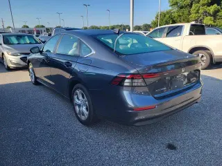 Honda Accord 2024 LX 4p Sedan