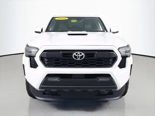 Toyota Tacoma 2025 4x4 TRD Sport 4p Doble Cabina Doble 5.0 ft CB 8A