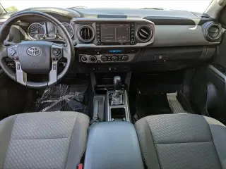 Toyota Tacoma 2023 4x4 SR5 V6 4dr Cab Doble 5.0 ft SB