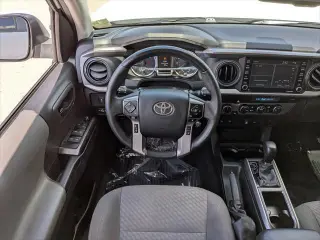 Toyota Tacoma 2023 4x4 SR5 V6 4dr Cab Doble 5.0 ft SB