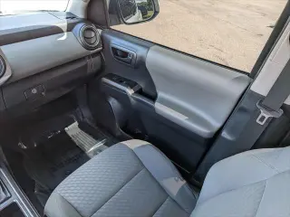 Toyota Tacoma 2023 4x4 SR5 V6 4dr Cab Doble 5.0 ft SB