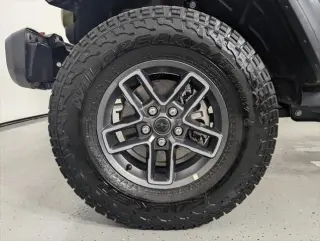 Jeep Gladiator 2026 4x4 Mojave 4dr Crew Cab 5.0 ft. SB