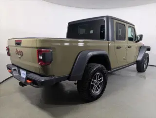 Jeep Gladiator 2026 4x4 Mojave 4dr Crew Cab 5.0 ft. SB