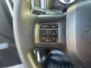 Ram 1500 Classic 2019 4x2 Tradesman Cabina Cuádruple 4 puertas, 6.3 pies de cajón, pickup