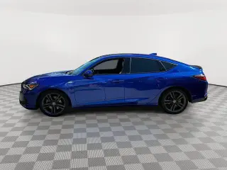 Acura Integra 2023 Liftback de 4 puertas con Paquete A-SPEC