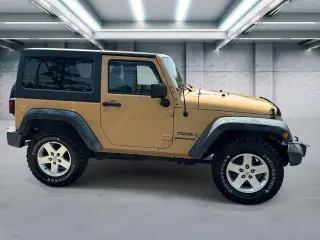 Jeep Wrangler 2013 4x4 Sport 2dr SUV