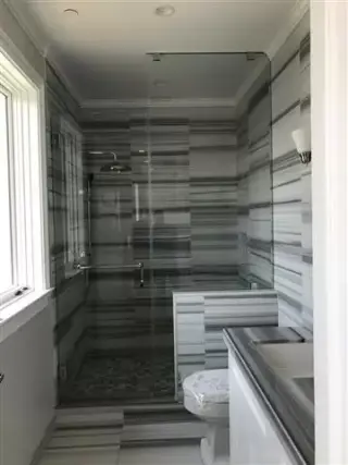 GLASS Shower