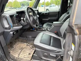 Ford Bronco 2023 4x4 Badlands Advanced SUV de 4 puertas