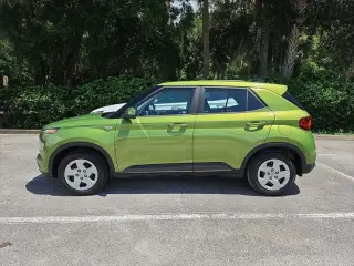 Hyundai VENUE 2020 SE 4p Crossover 6M