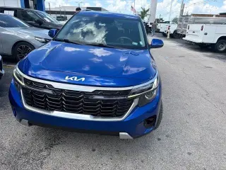 Kia Seltos 2024 S 4p SUV