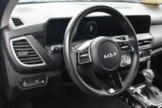 Kia Seltos 2024 EX 4p SUV