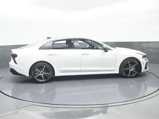 Kia K5 2025 GT-Line 4p Sedan