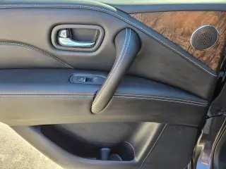 INFINITI QX80 2023 AWD Premium Select 4dr SUV