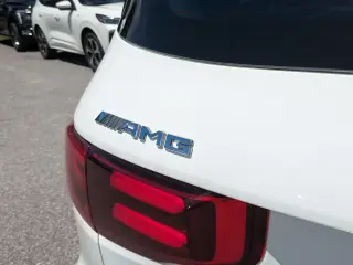 Mercedes-Benz GLB 2025 AWD AMG GLB 35 4MATIC 4p SUV